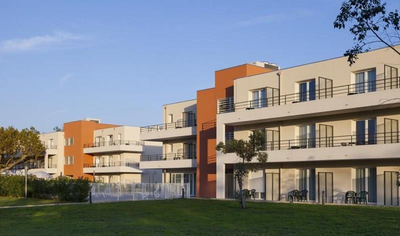 Фото Comfort Aparthotel Cannes Mandelieu (ex. Comfort Suites Cannes Mandelieu, Park & Suites Village Cannes Mandelieu) 3*