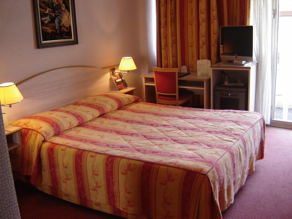 Изображение Cannes Palace 4*