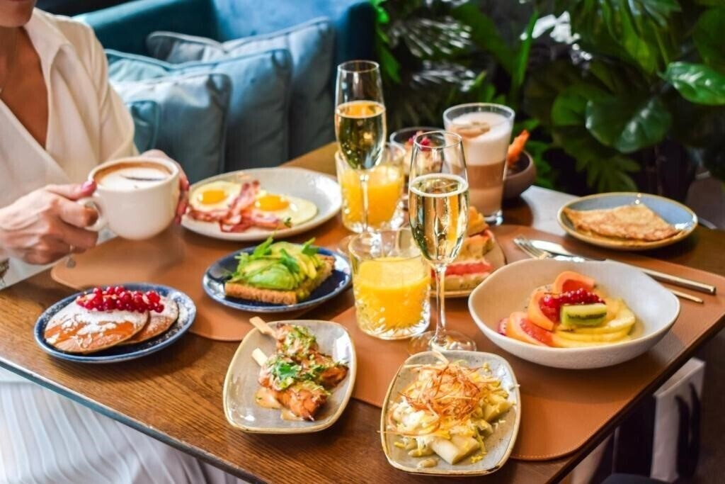 Five Seas Hotel 5* суреті