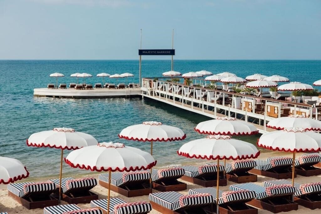 Hotel Barriere Le Majestic 5* суреті