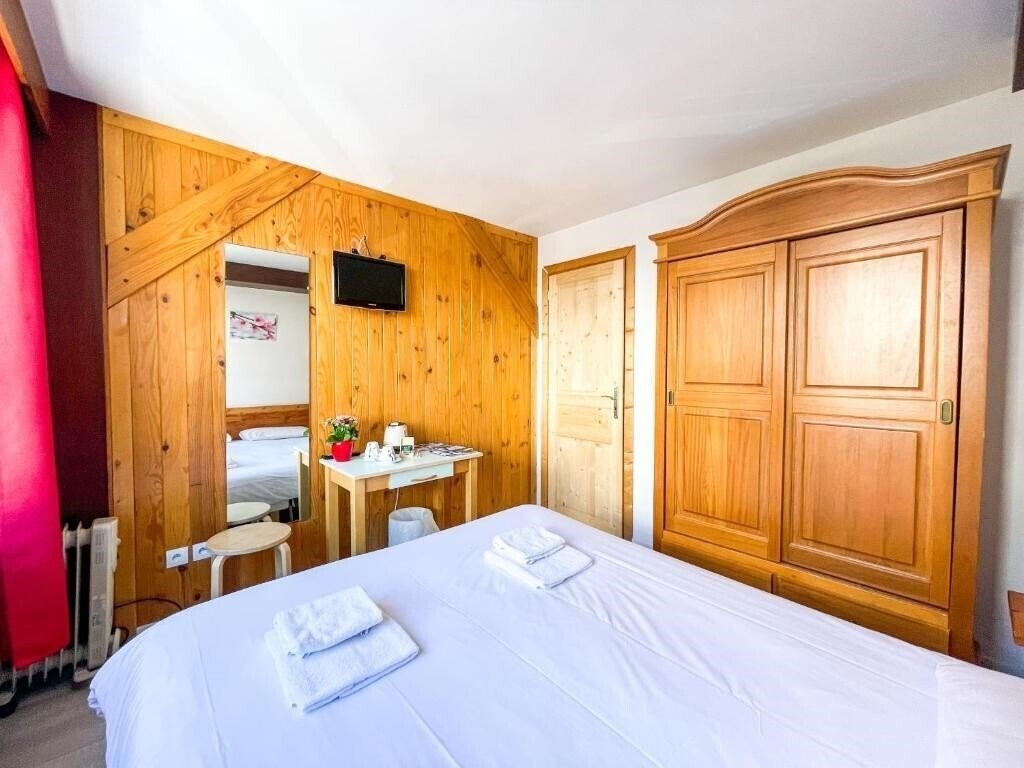 Le Carlina 5* суреті