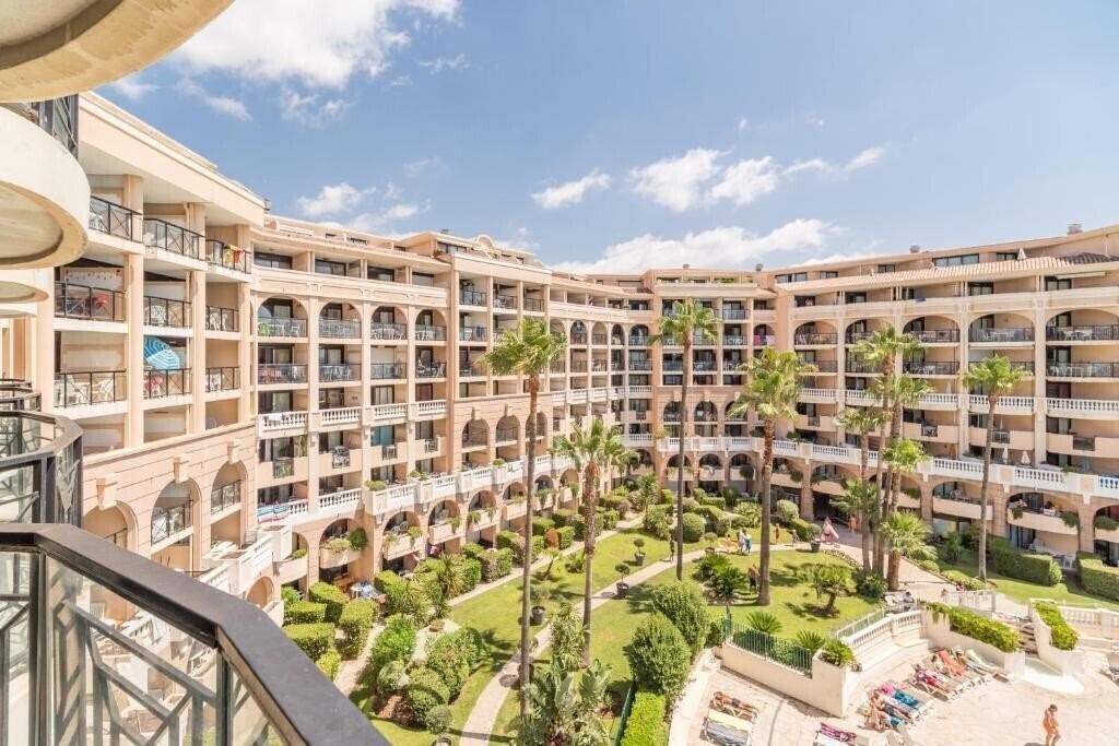 Фотография Pierre & Vacances Residence Cannes Verrerie 2*