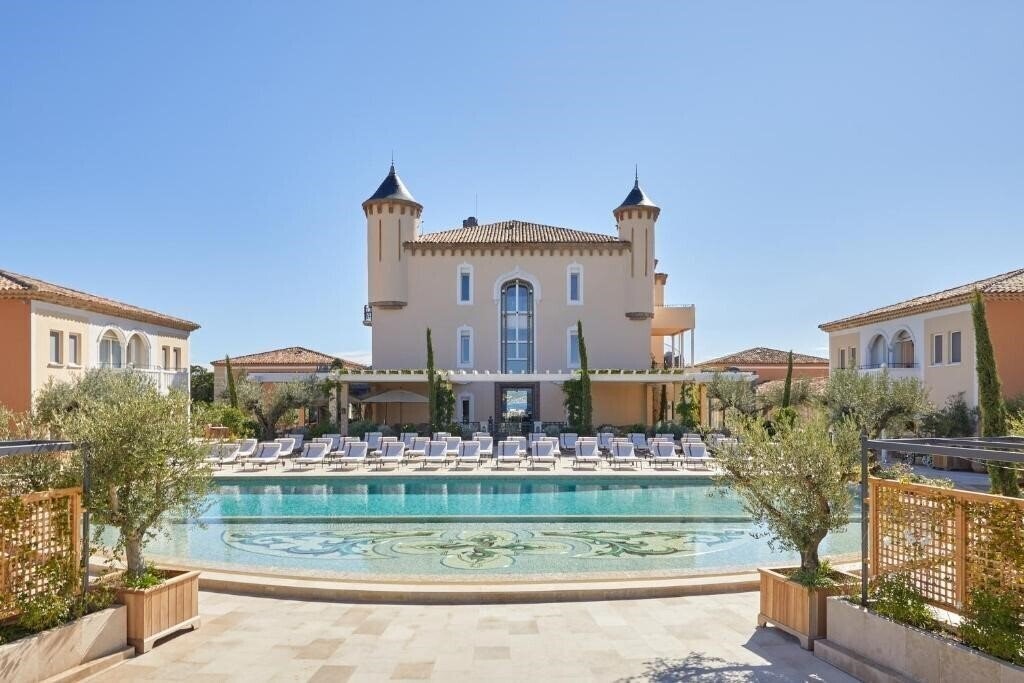 Фото Chateau De La Messardiere 5*