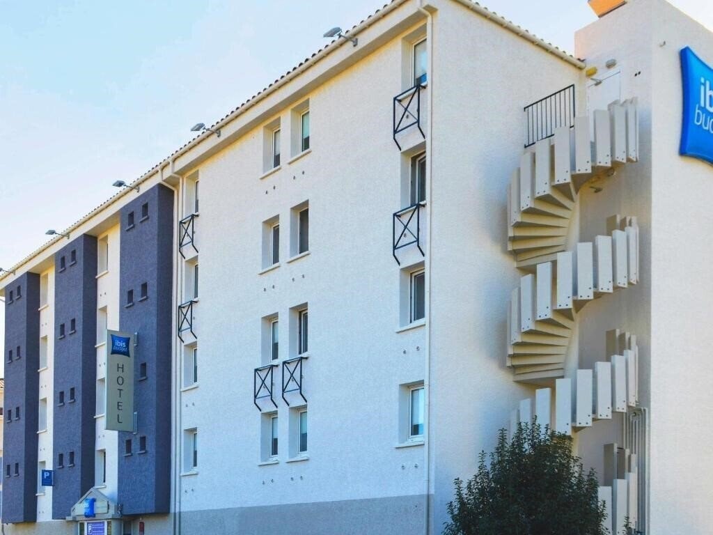 Отель Ibis Budget Hyeres Centre Ville 2*