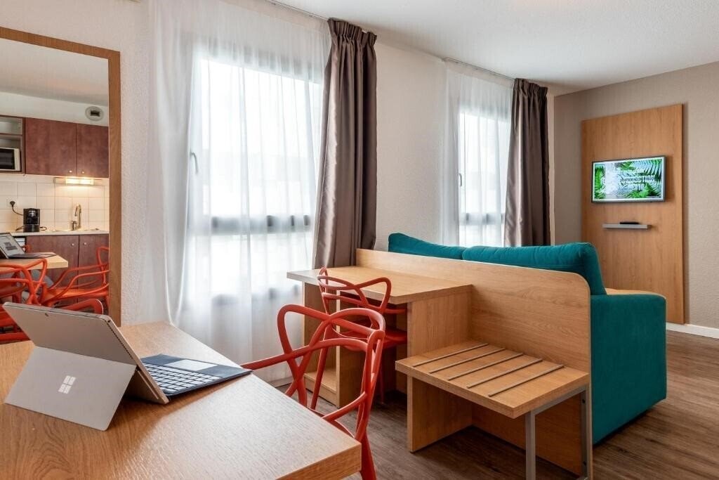 Residhotel Lyon Part-Dieu 3* суреті