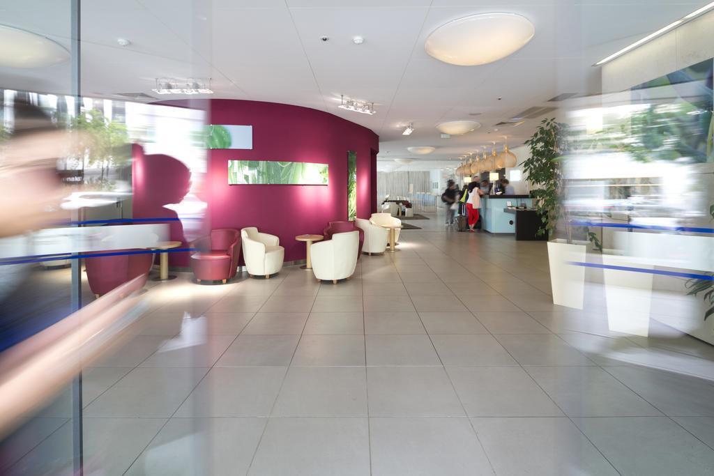 Holiday Inn Express Marseille Saint Charles 3* суреті