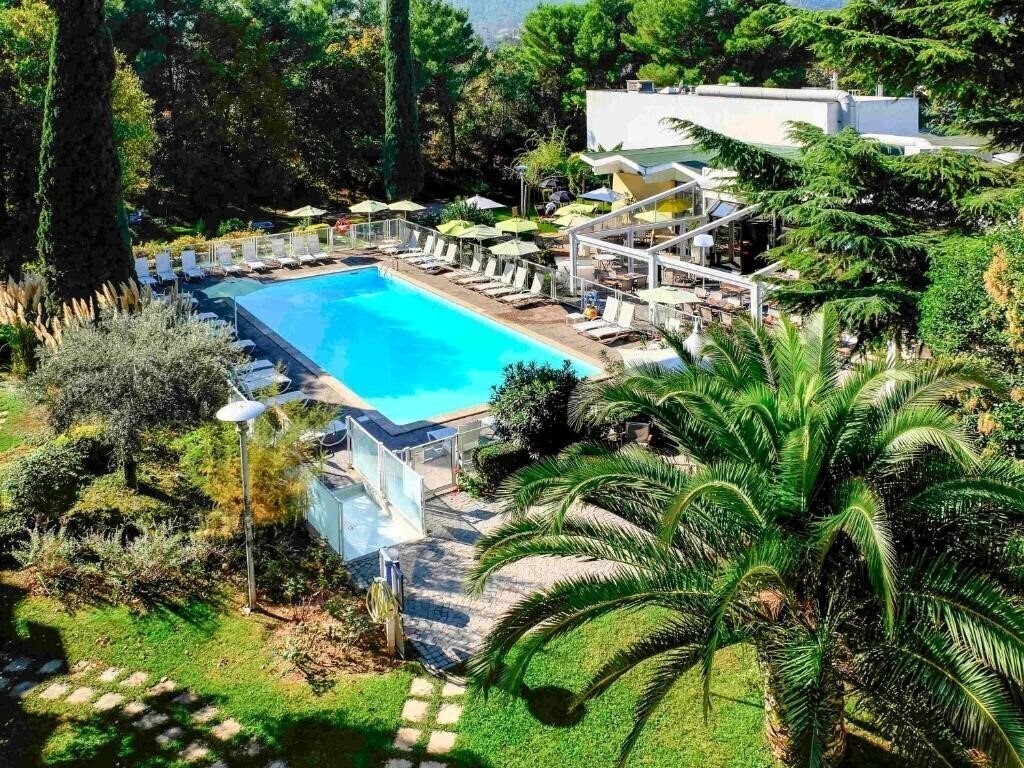 Novotel Marseille Est 4* қонақ үйі