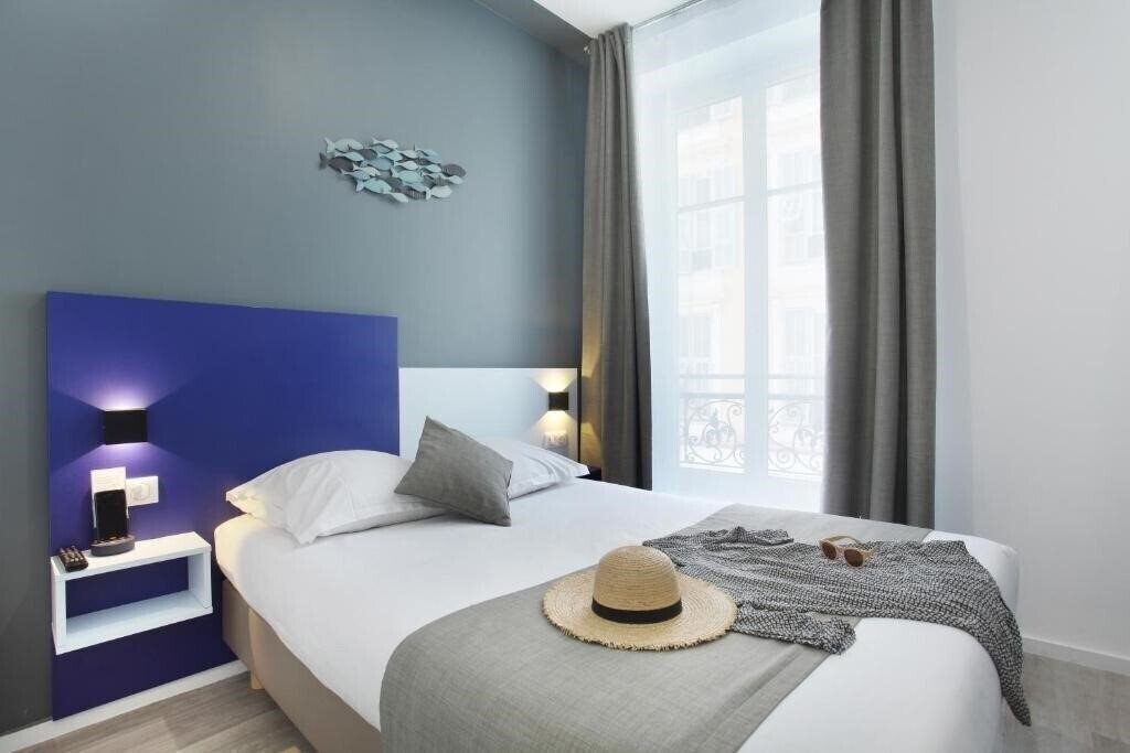 Отель Alcove Hotel (ex. L Alcove, L'Alcove Hotel, Dante) 3*