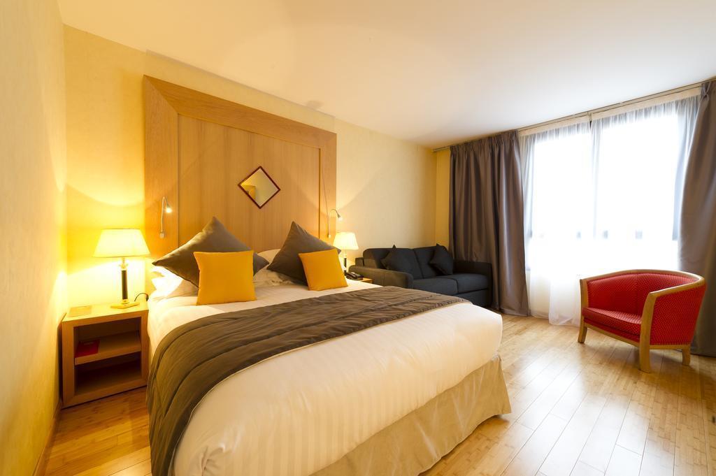 Nice Riviera 4* фотосуреті