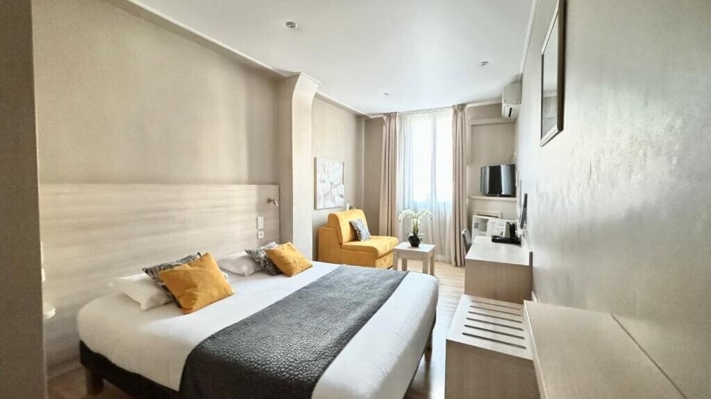 Фото Helvetique 2*