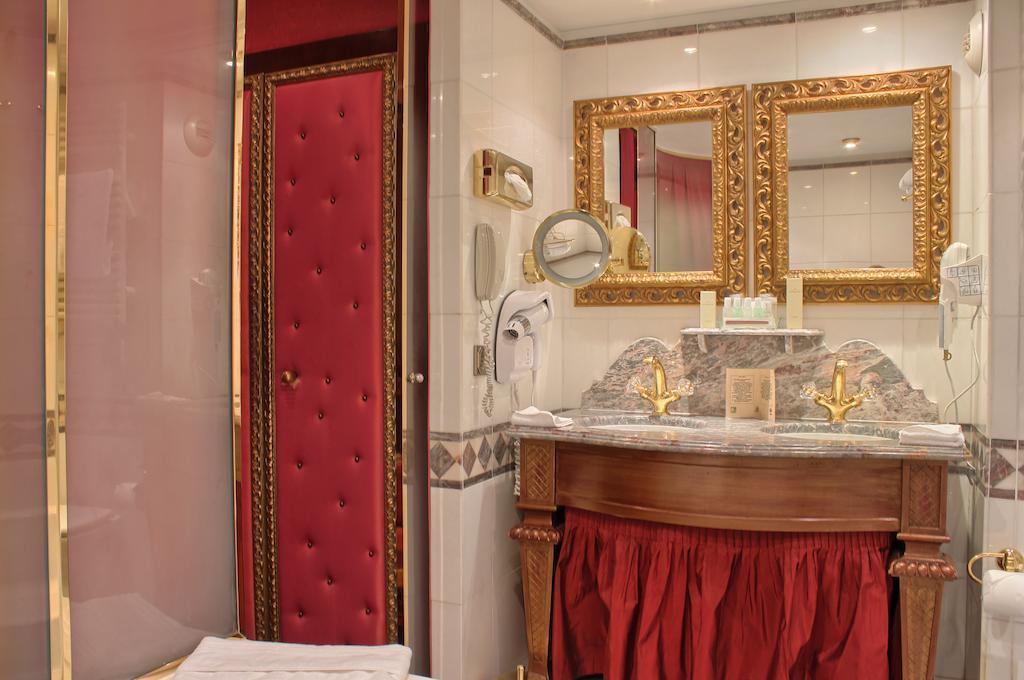 Изображение Villa Royale 4*