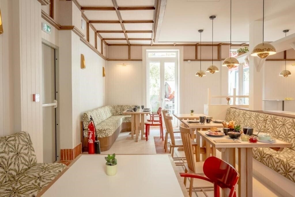 Отель Magenta Paris 3*