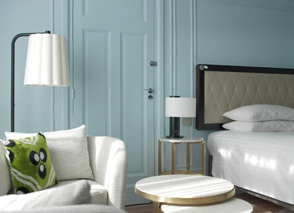Paris Marriott Opera Ambassador 4* суреті