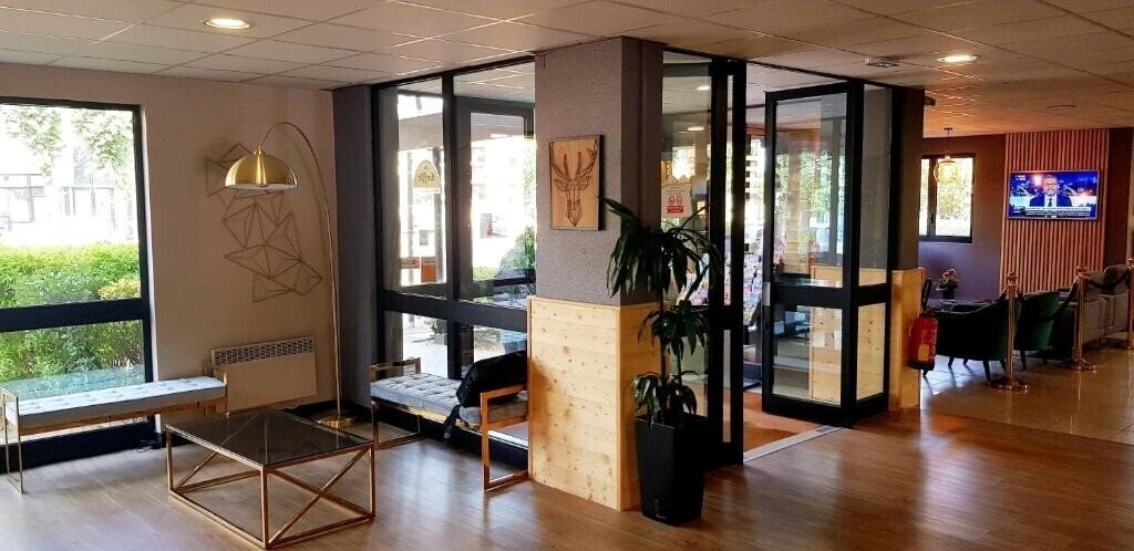 Euro hotel Paris Creteil 3* суреті