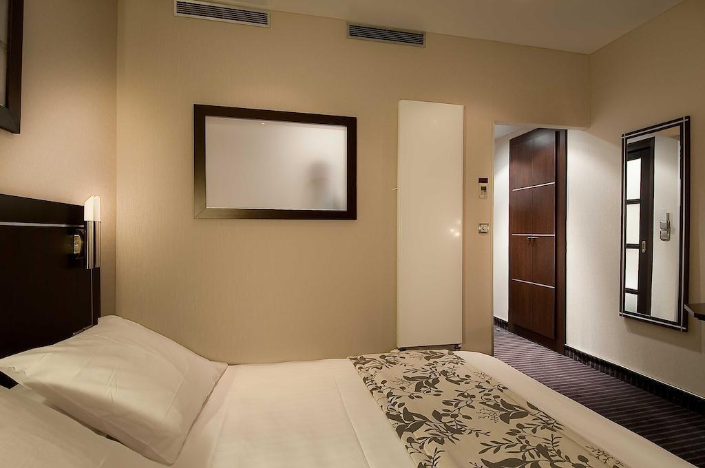 Изображение Choiseul Opera. 3*