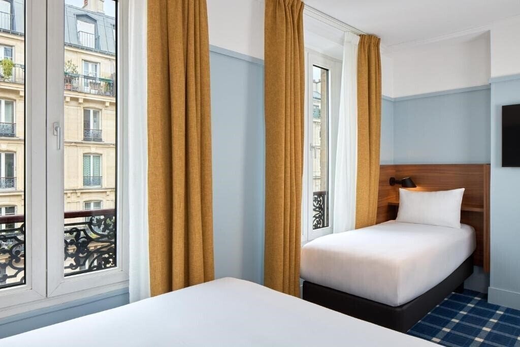 Отель Timhotel Paris Gare du Nord (ex. Kyriad Paris X Gare du Nord) 3*
