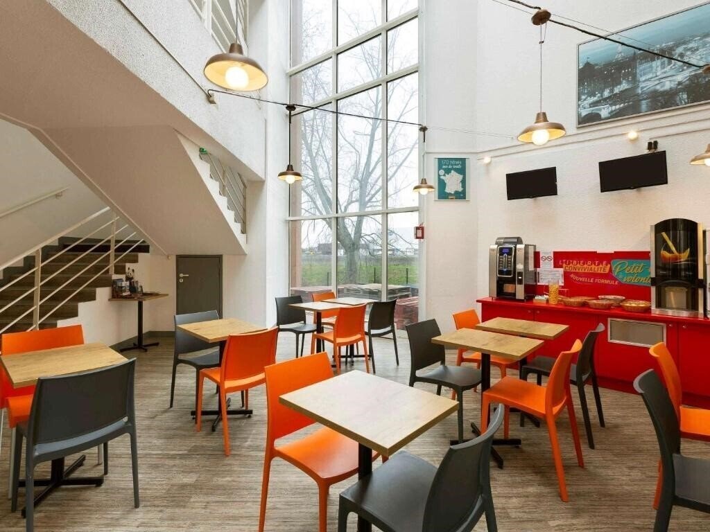 Premiere Classe Nemours 2* суреті