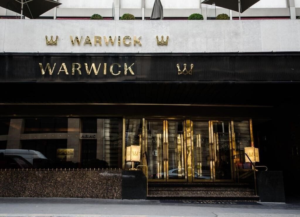 Изображение Warwick Champs-Elysees 4*