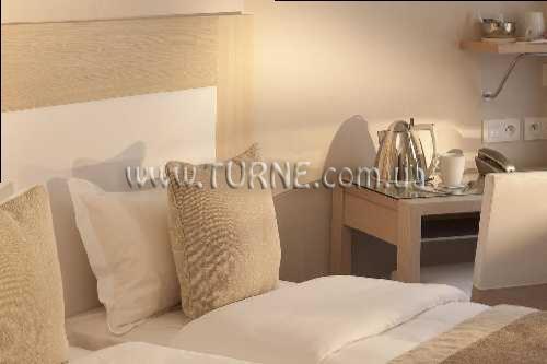 Отель Best Western Belloy Saint Germain 3*