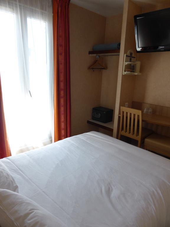 Hotel De Paris Saint Georges 3* суреті