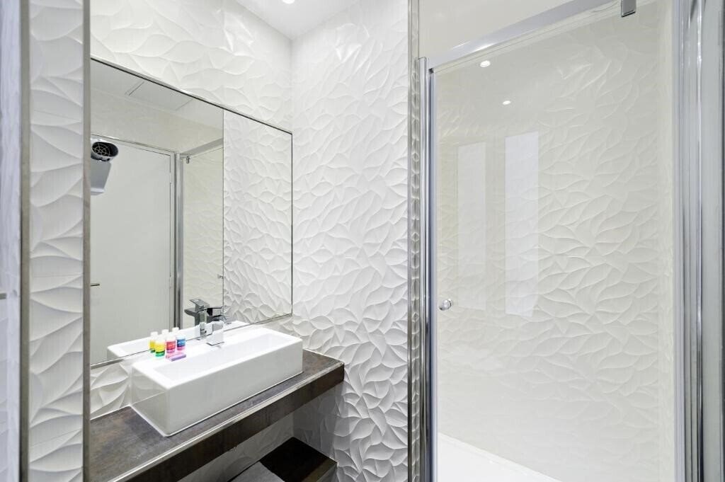 Фотография Les Jardins De Montmartre 3*