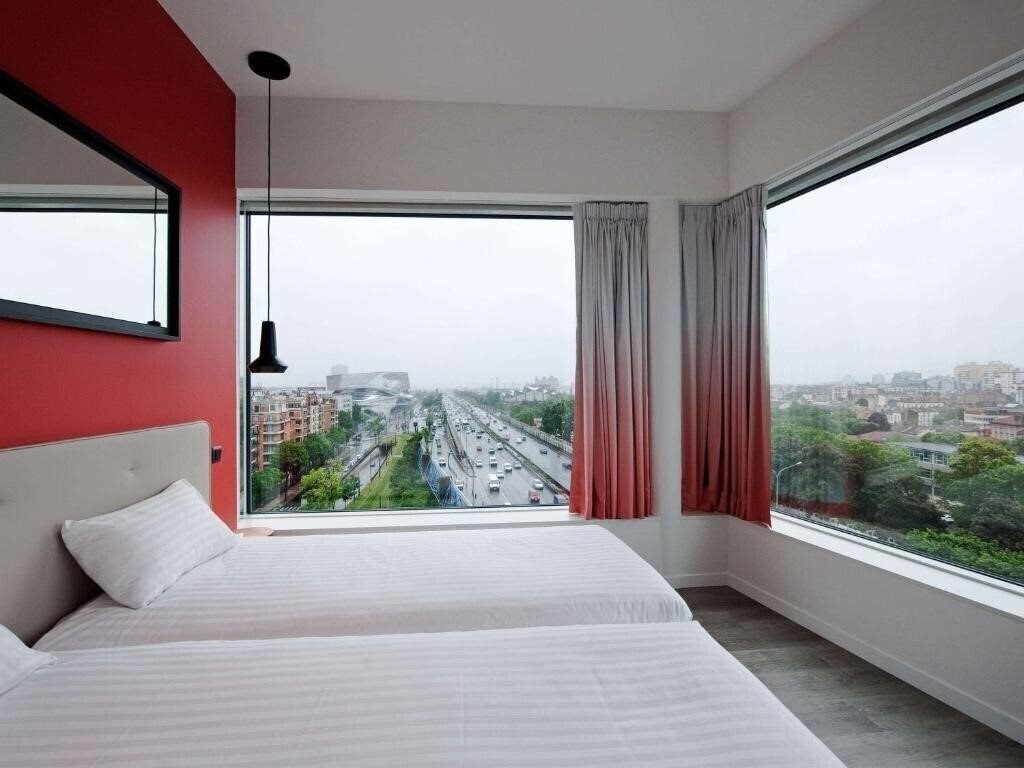 Hipark Paris La Villette 4* суреті