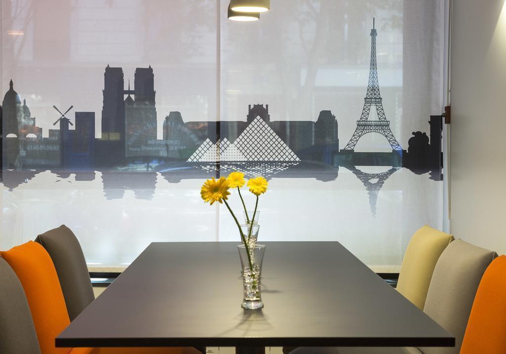 Отель Citadines Bastille Gare De Lyon Paris 3*