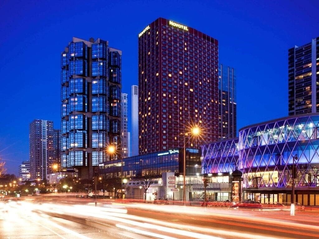 Novotel Paris Tour Eiffel 4* қонақ үйі