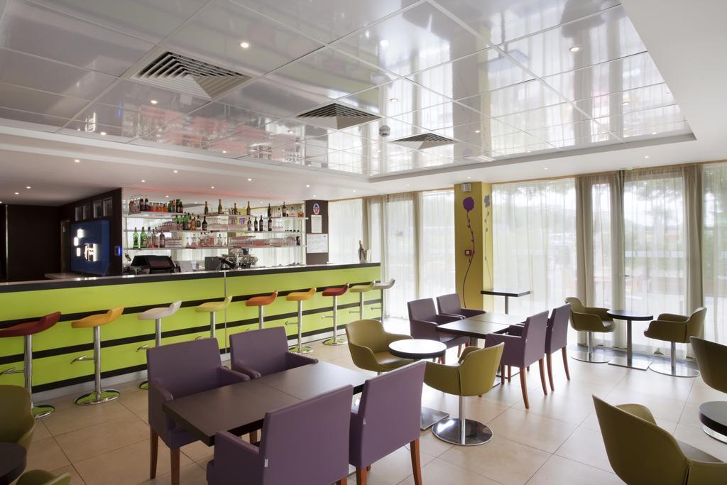 Изображение Holiday Inn Express Paris Canal De La Villette 3*