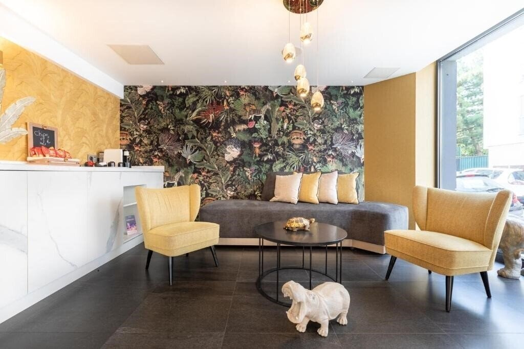 Отель Prince Albert Lyon Bercy 2*