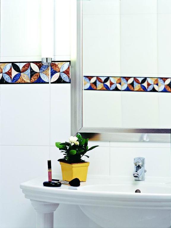 Corona Opera Hotel 3* фотосуреті