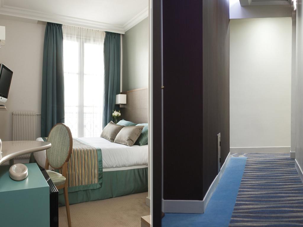 Corona Opera Hotel 3* суреті