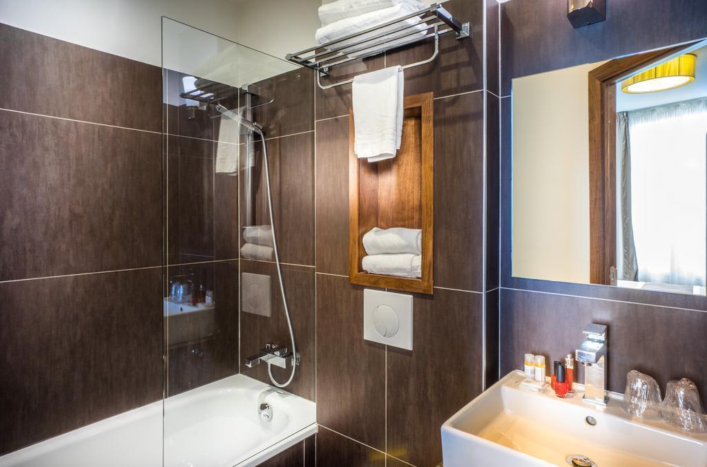 Art Hotel Eiffel 3* суреті