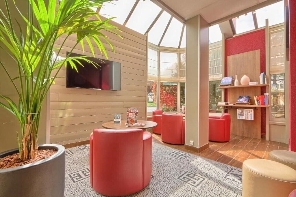 Картинка Campanile Paris Ouest Nanterre 2*