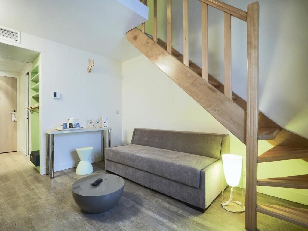 Фото Kyriad Paris Montmartre 2*