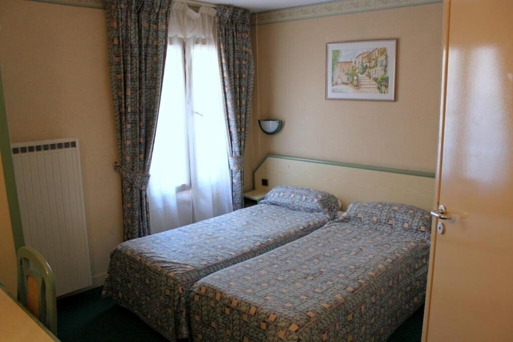 Фото Aladin Hotel 2*