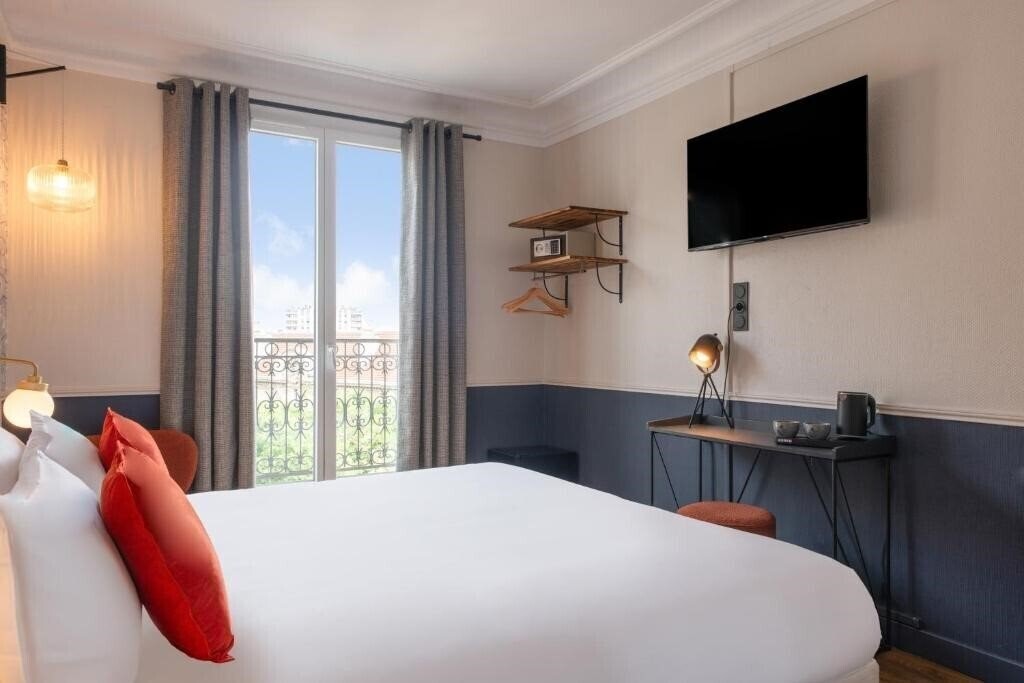 Coypel 2* суреті