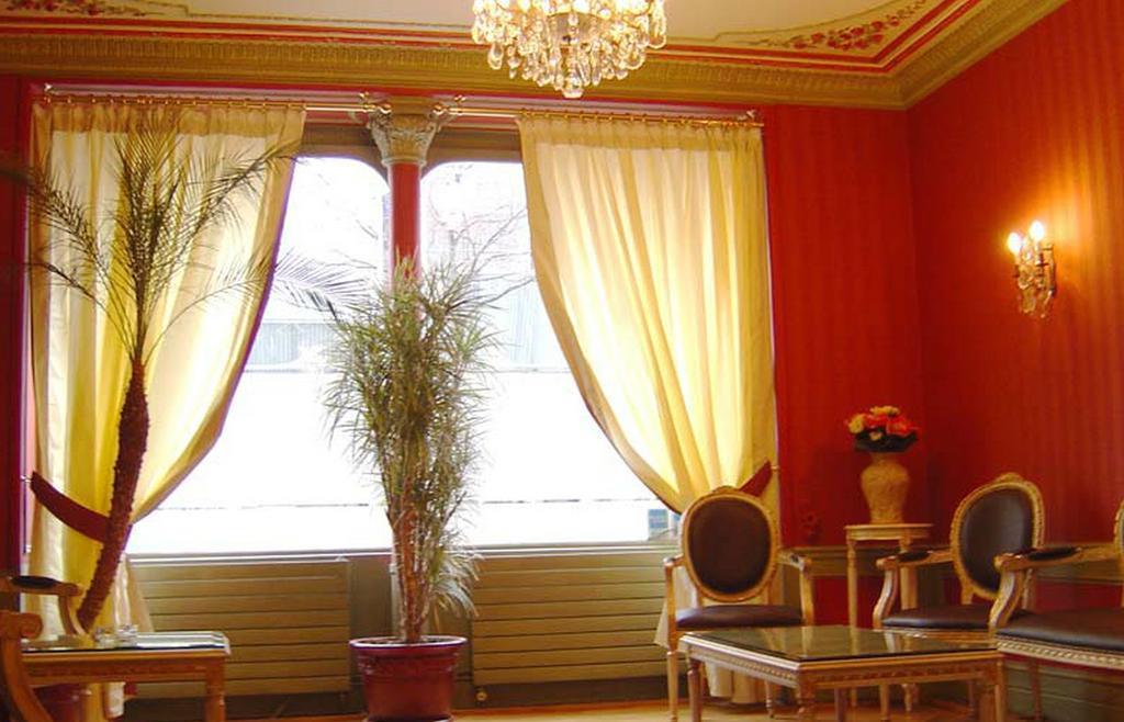 Фотография Paris France Hotel 2*