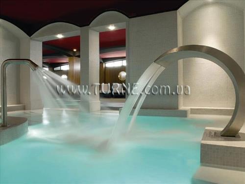 Hotel Fouquet's Barriere 5* суреті