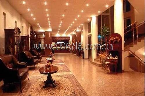 Madeleine Haussmann 3* суреті