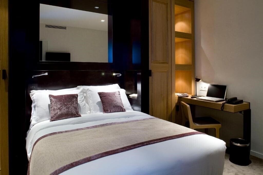 Marceau Champs Elysees 3* қонақ үйі