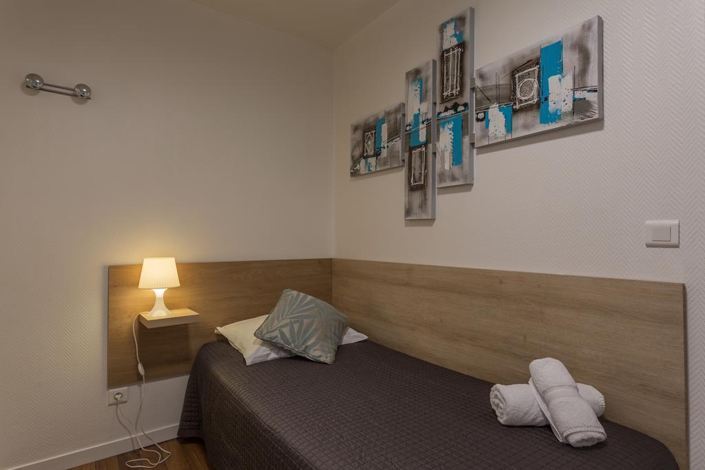 Фотография De L'Horloge 2*