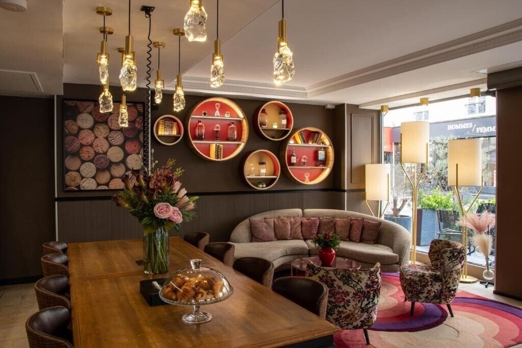 Отель Du Cadran 3*