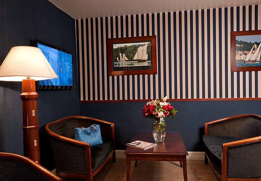 Opera Deauville 3* суреті