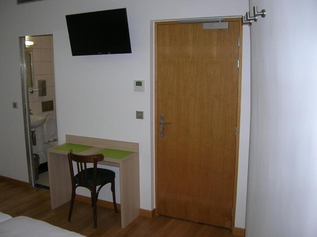 Darcet 2* қонақ үйі