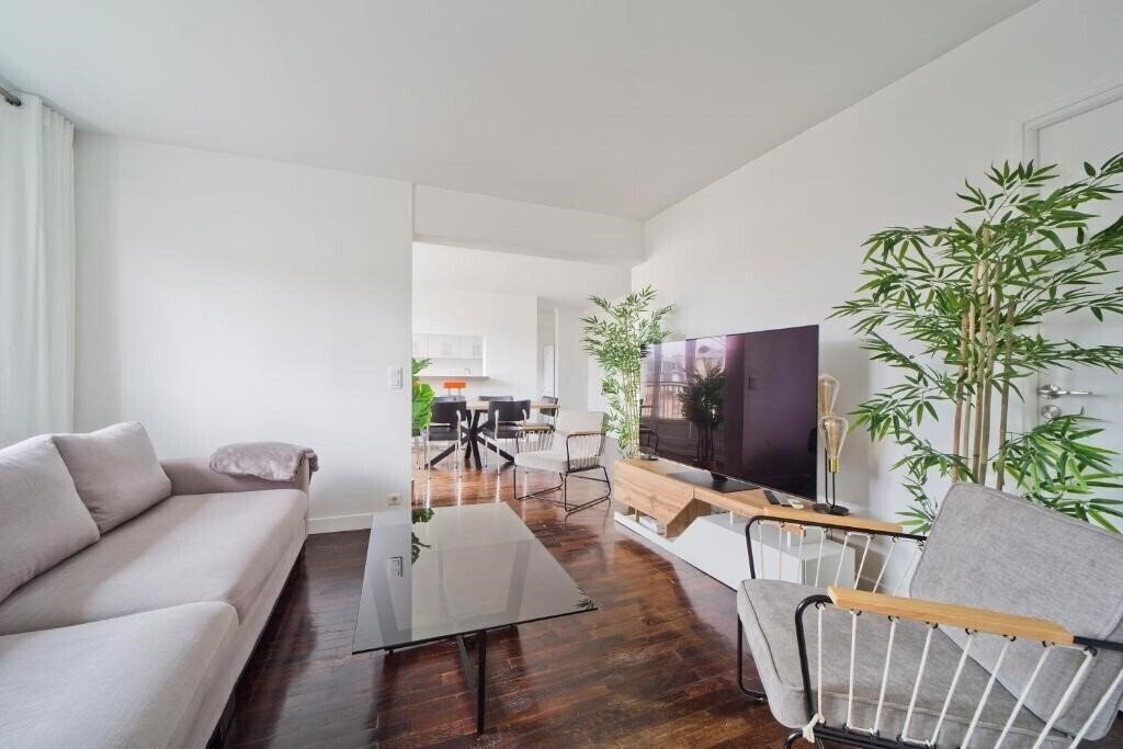 France Eiffel 3* суреті