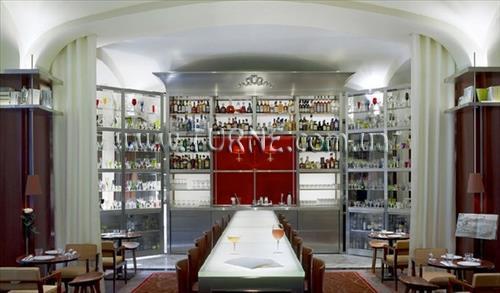 Le Royal Monceau Raffles Paris 4* суреті