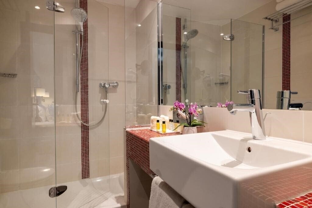 Фотография Park Lane Paris 4*