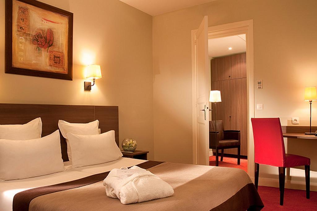 Отель Val Girard 3*