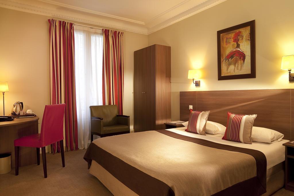 Изображение Val Girard 3*